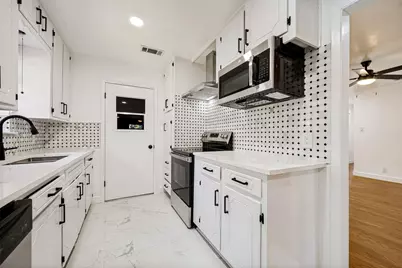 613 Whitener Road, Euless, TX 76040 - Photo 10