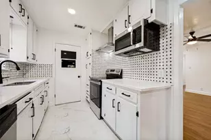 613 Whitener Rd, Euless, TX 76040 - Photo 10