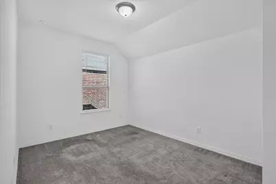 243 Woodson Street, Irving, TX 75063 - Photo 12