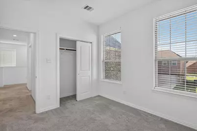 243 Woodson Street, Irving, TX 75063 - Photo 16