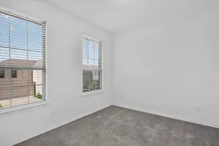 243 Woodson St, Irving, TX 75063 - Photo 14