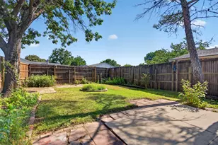 9009 Willowbrook Dr, Rowlett, TX 75088 - Photo 16
