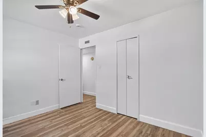 9009 Willowbrook Drive, Rowlett, TX 75088 - Photo 14