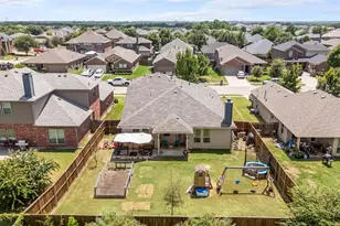 404 Marquette Dr, Van Alstyne, TX 75495 - Photo 24