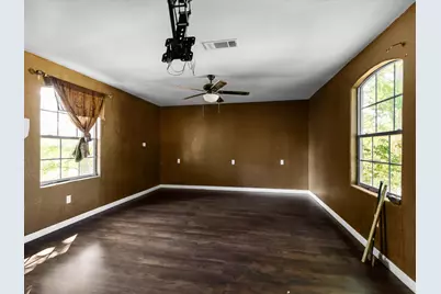 1829 W Lake Shore Drive, Alvarado, TX 76009 - Photo 12