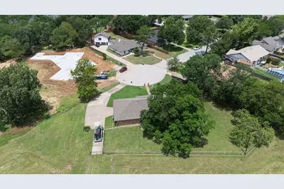 1215 Oakwood Trail, Southlake, TX 76092 - Photo 20