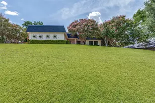 6 Crosslands Rd, Benbrook, TX 76132 - Photo 1