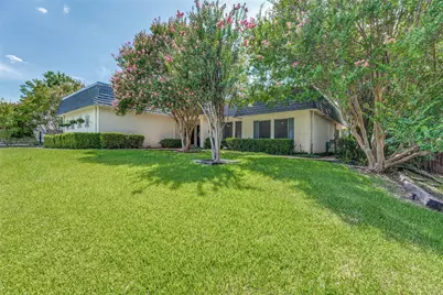 6 Crosslands Road, Benbrook, TX 76132 - Photo 2