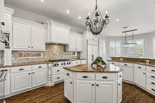 2206 Clearspring Dr N, Irving, TX 75063 - Photo 10