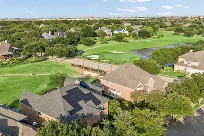 2206 Clearspring Drive N, Irving, TX 75063 - Photo 34