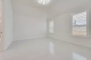1424 Silent Springs Dr, Fort Worth, TX 76052 - Photo 32