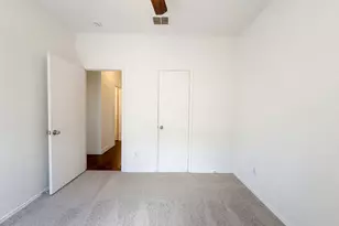 2563 Taos Dr, Grand Prairie, TX 75051 - Photo 14