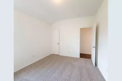 2563 Taos Drive, Grand Prairie, TX 75051 - Photo 12