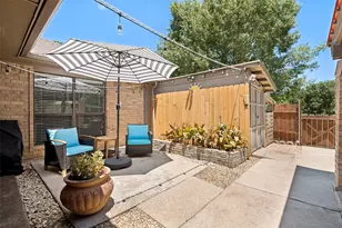 226 Oakwood Dr, Lancaster, TX 75146 - Photo 20