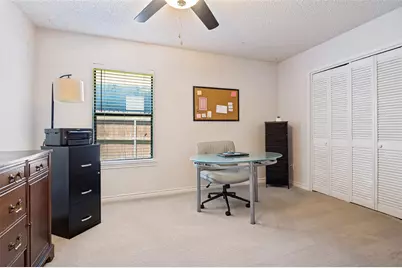 226 Oakwood Drive, Lancaster, TX 75146 - Photo 14