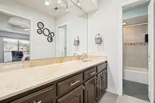 226 Oakwood Dr, Lancaster, TX 75146 - Photo 18