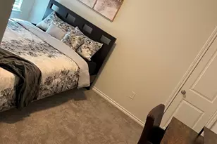 932 Crockett St, Aubrey, TX 76227 - Photo 32