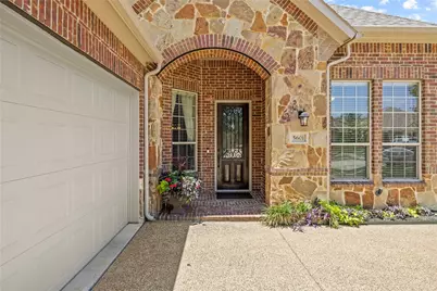 5601 Sunstar Lane, Flower Mound, TX 75028 - Photo 2