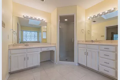 3901 Echo Hill Court, Arlington, TX 76001 - Photo 22