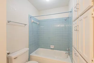 3901 Echo Hill Court, Arlington, TX 76001 - Photo 34