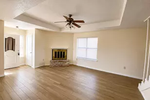 530 Rawls Cir, Irving, TX 75061 - Photo 4