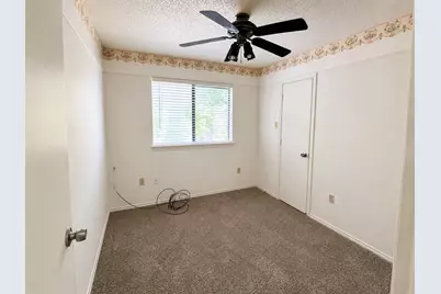 530 Rawls Circle, Irving, TX 75061 - Photo 8