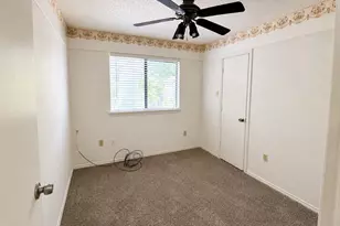 530 Rawls Cir, Irving, TX 75061 - Photo 8