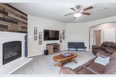 912 Lake Cypress Lane, Little Elm, TX 75068 - Photo 14