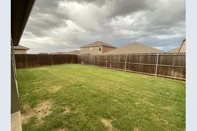 2105 Meadow Park Drive, Princeton, TX 75407 - Photo 22