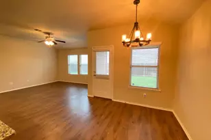 2105 Meadow Park Dr, Princeton, TX 75407 - Photo 4