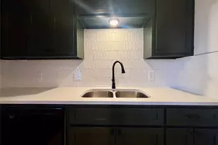1226 Baylor Ave, Waco, TX 76706 - Photo 10