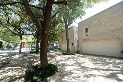 2818 Welborn Drive #9, Dallas, TX 75219 - Photo 4