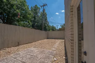 2818 Welborn Dr, Dallas, TX 75219 - Photo 6