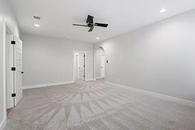 409 N Rogers Street, Waxahachie, TX 75165 - Photo 26