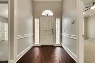 2204 Valcourt Dr, Plano, TX 75023 - Photo 2
