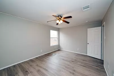 10706 Gleneagles Lane, Rowlett, TX 75089 - Photo 16