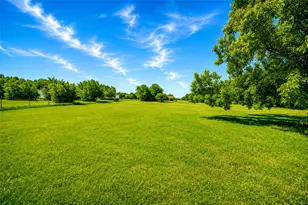 2102 Hill Top Cir, Weatherford, TX 76085 - Photo 26
