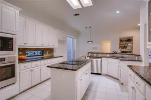 2116 Glendale Dr, Plano, TX 75023 - Photo 10