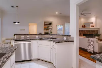 2116 Glendale Drive, Plano, TX 75023 - Photo 12
