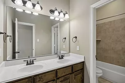 7701 Glenmere Trail, Sachse, TX 75048 - Photo 14