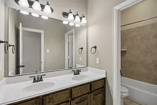 7701 Glenmere Trl, Sachse, TX 75048 - Photo 14