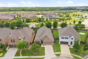 2017 Triton Dr, McKinney, TX 75071 - Photo 2