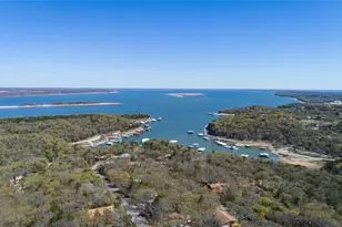 251 Queens Dr, Pottsboro, TX 75076 - Photo 2