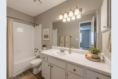 1122 Millview Drive #1202, Arlington, TX 76012 - Photo 6