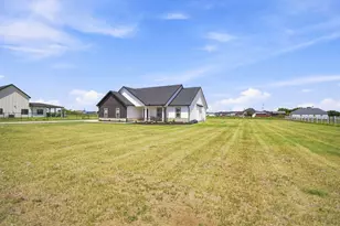 6020 Huckleberry Ln, Joshua, TX 76058 - Photo 26