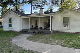 722 S Prairieville, Athens, TX 75751 - Photo 1