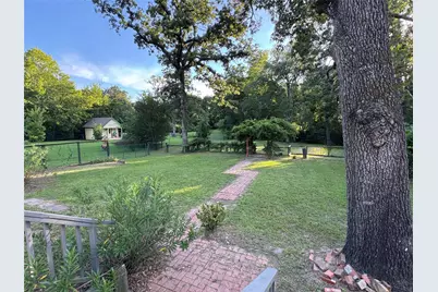 722 S Prairieville, Athens, TX 75751 - Photo 26