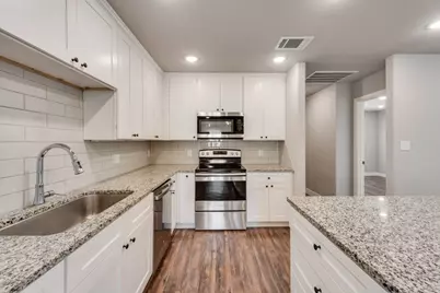 105 S Commerce Street, Savoy, TX 75479 - Photo 8