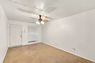 647 Power Dr, Duncanville, TX 75116 - Photo 6