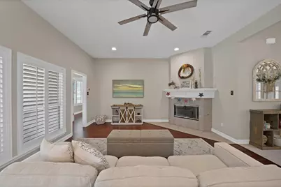 111 Honeysuckle Drive, Justin, TX 76247 - Photo 14